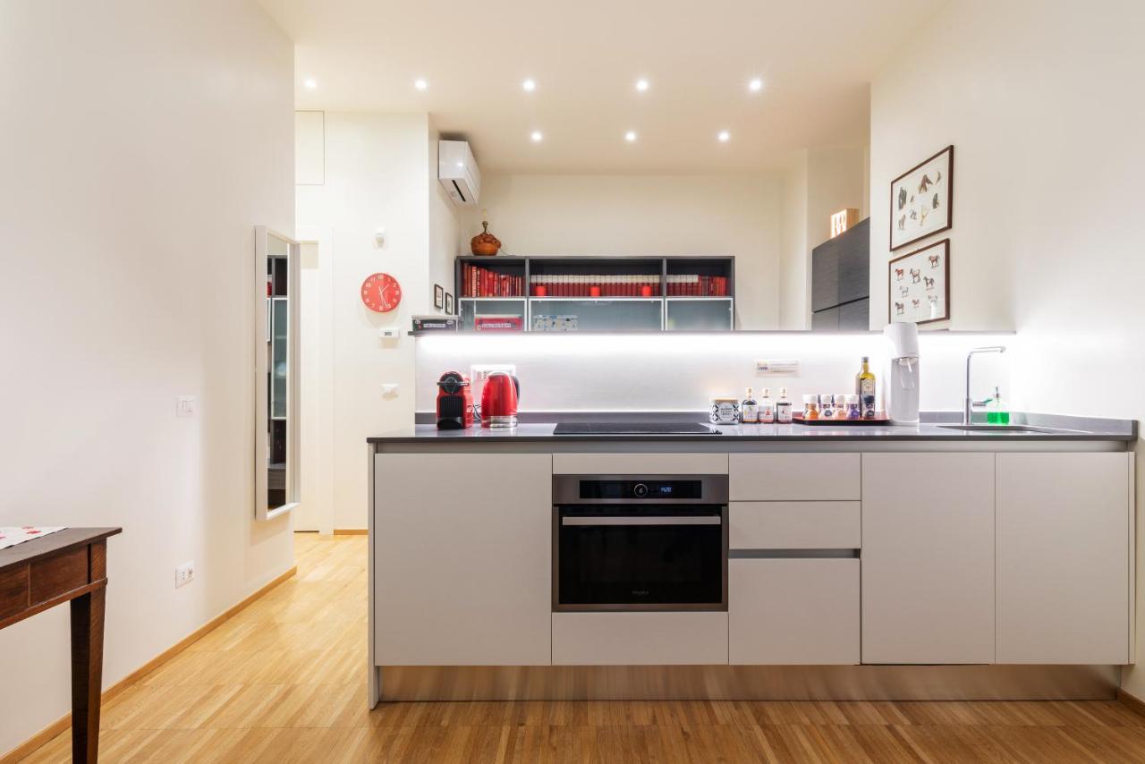 Apartamento La Casa Colorata - Flats In Milan - Bocconi Exterior foto