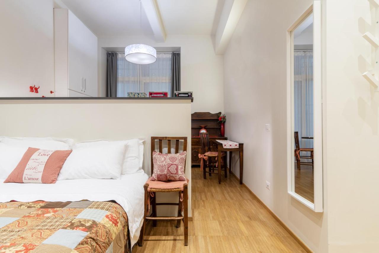 Apartamento La Casa Colorata - Flats In Milan - Bocconi Exterior foto