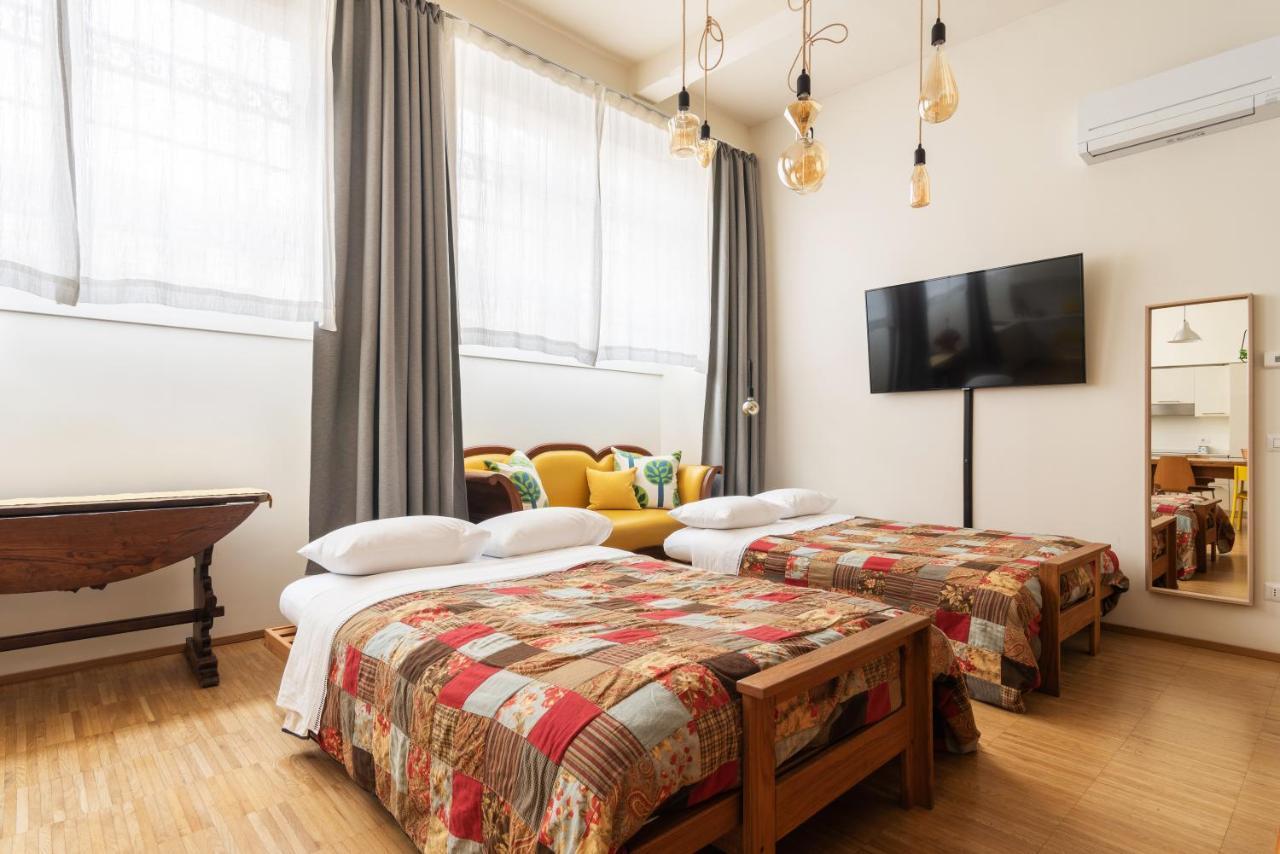 Apartamento La Casa Colorata - Flats In Milan - Bocconi Exterior foto
