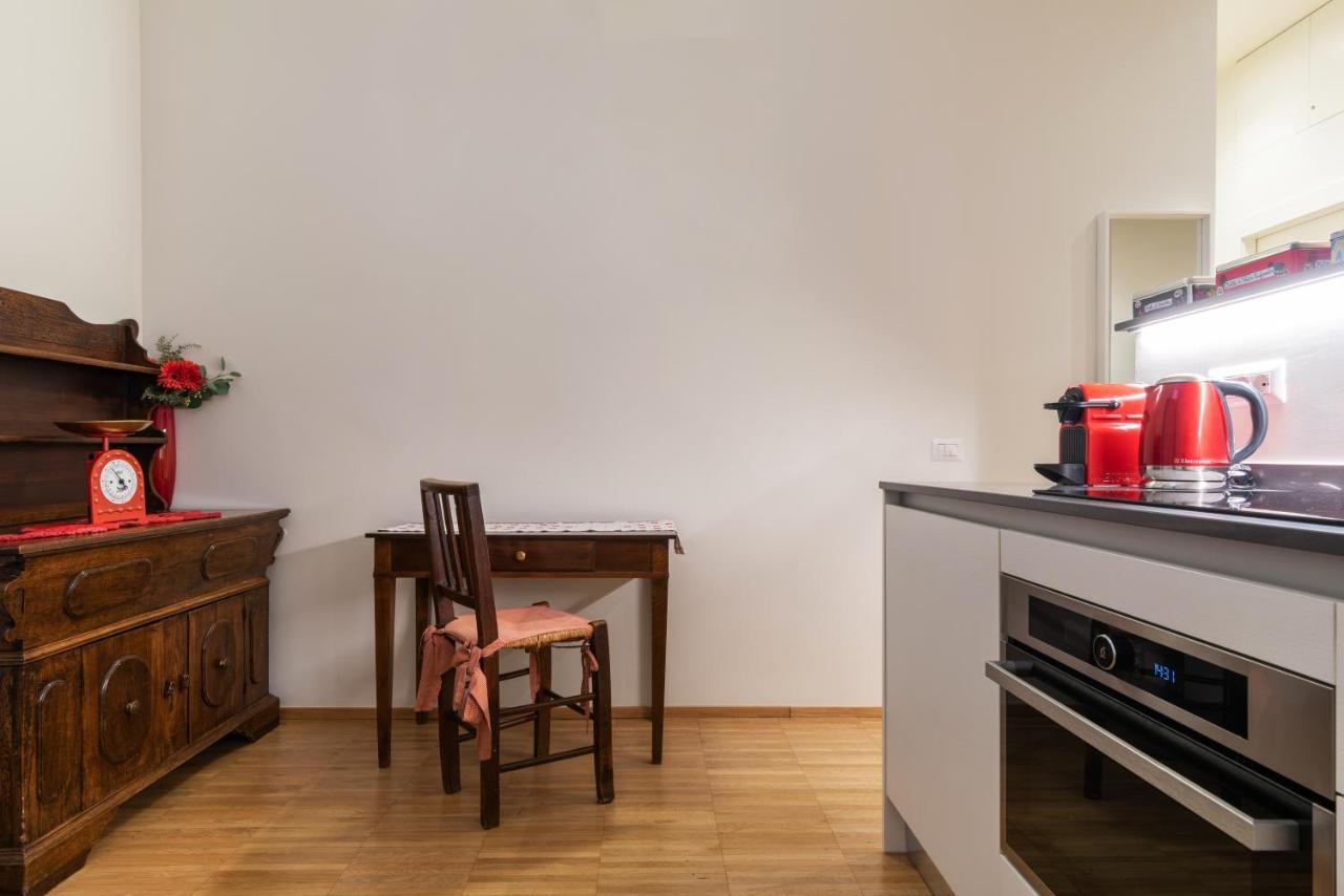 Apartamento La Casa Colorata - Flats In Milan - Bocconi Exterior foto